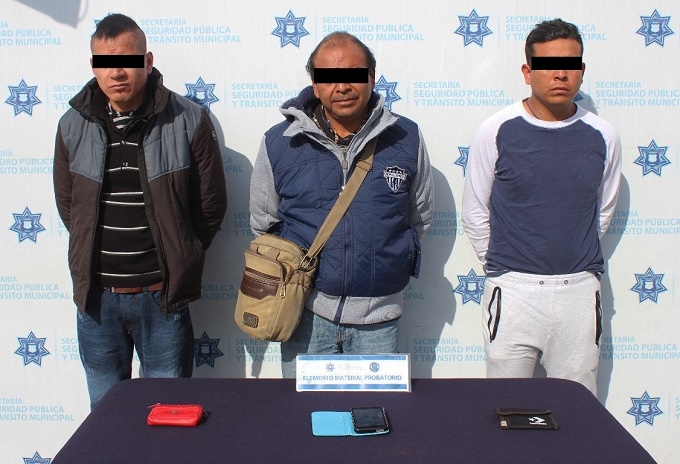 Cayeron cinco asaltantes de transporte público en Puebla