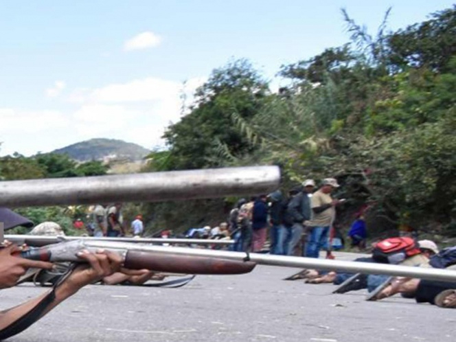 Integran a niños a policía comunitaria en Guerrero