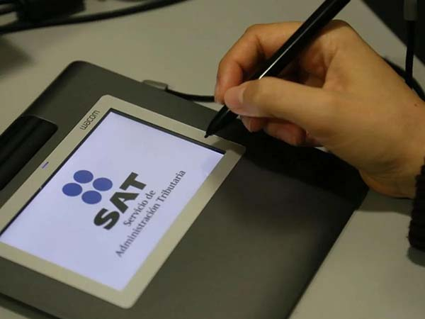 Contadores de Puebla advierten robo de saldos a favor por mal uso de firma electrónica