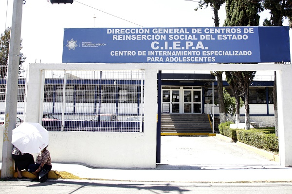 Sube a 11 la cifra de reos fallecidos por COVID-19 en Puebla