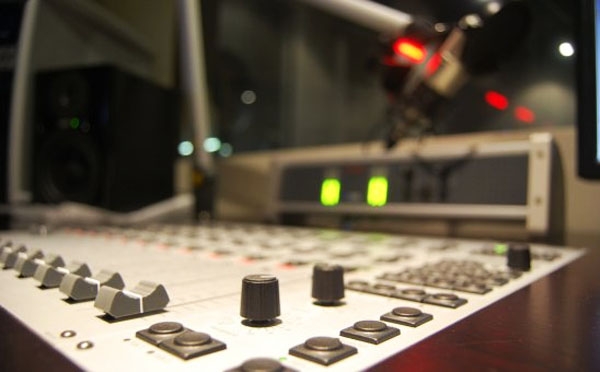 IFT desmantela cuatro estaciones de radio y una televisora