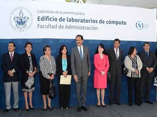 Facultad de Administración de la BUAP tendrá nuevo edificio de Cómputo
