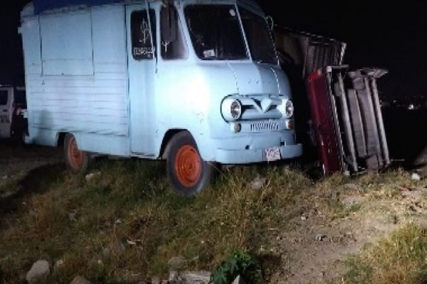 Localizan en Coronango predio donde resguardaban vehículos robados