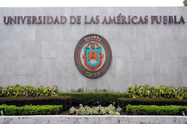 Nuevos patronos acusan a Derbez por anomalías en rectoría de la UDLAP