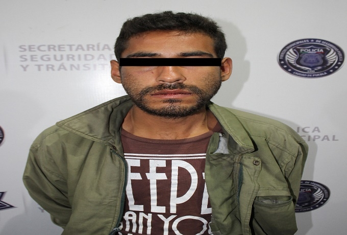 Policía capturó a sujeto que saqueó vehículo en El Carmen