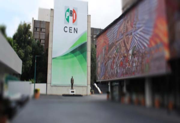 PRI bota candados y abre la puerta a candidato presidencial sin militancia