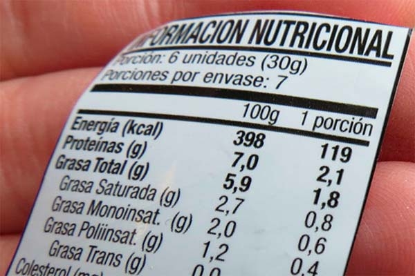 Etiquetas de alimentos en México ya deben advertir sobre exceso de azúcares o grasas