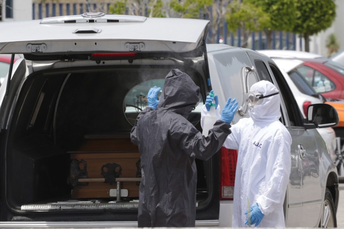 Puebla supera los 3 mil 900 muertos por COVID
