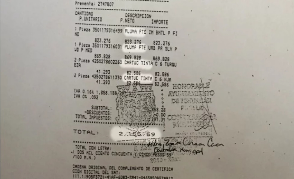 Gobierno morenista de Tehuacán compra plumas de 800 pesos cada una