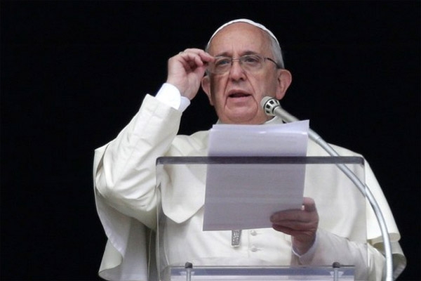 Papa Francisco: “Si hablo de amor a los pobres, resulta que soy comunista”