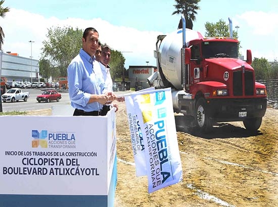 RMV y Gali inician ciclopista del bulevar Atlixcáyotl, invierten 62.4 mdp