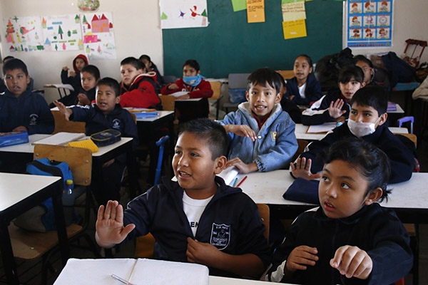 Paga colegiaturas por medios electrónicos para deducir