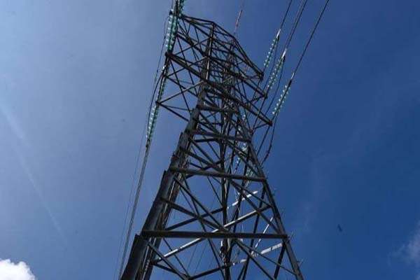 EU advierte sobre ola de demandas por reforma energética de AMLO