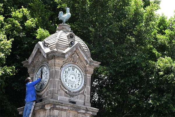 Reloj de “El Gallito” vuelve a dar la hora