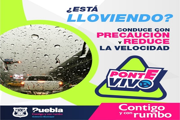 Exhortan a conductores poblanos a tomar precauciones por lluvias atípicas