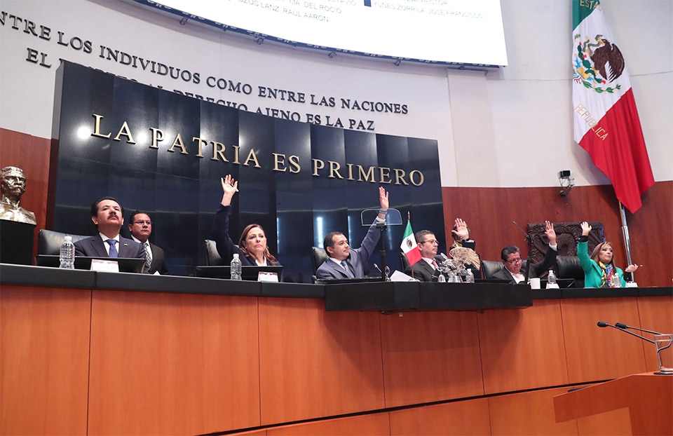 Eliminan “pase automático” del fiscal para destrabar al Congreso