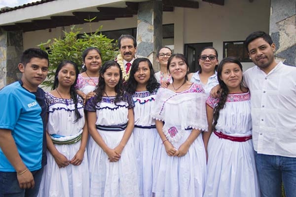 El rector de la BUAP visitó el complejo universitario de Cuetzalan