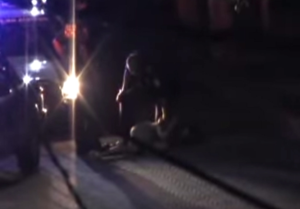 VIDEO: Agentes de Tránsito en Atlixco someten y roban a conductor