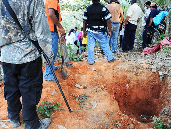 En Iguala, 60 fosas con 129 cadáveres en los últimos ocho meses