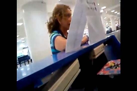 VIDEO: #LadySenadora busca vengarse de aerolíneas “nocivas”
