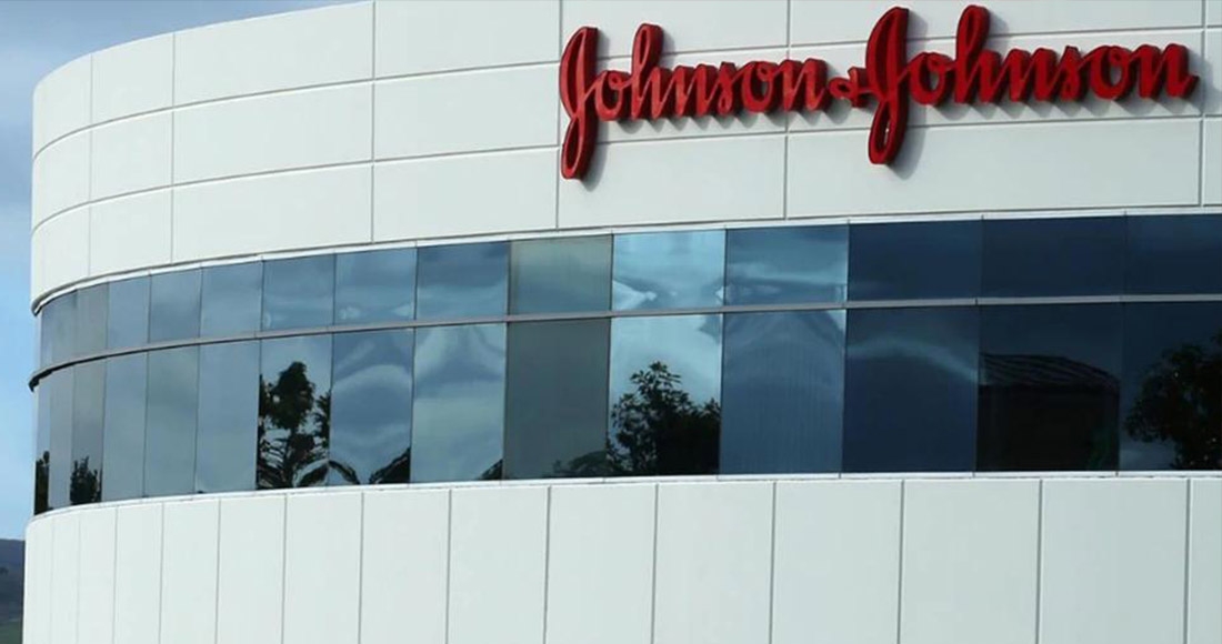 Farmacéutica pagará 8 mil mdp a hombre que le crecieron senos por medicamento
