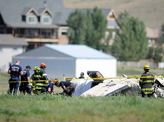 Se desploma avioneta al norte de Denver; mueren tres