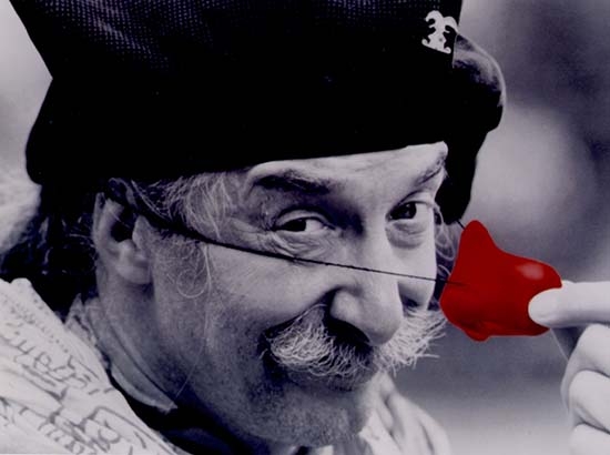 Las 7 claves de la felicidad, según Patch Adams