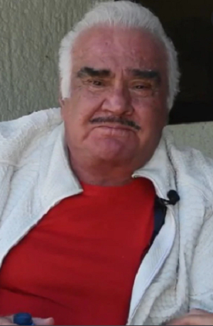 Vicente Fernández no tiene COVID, aclara su familia