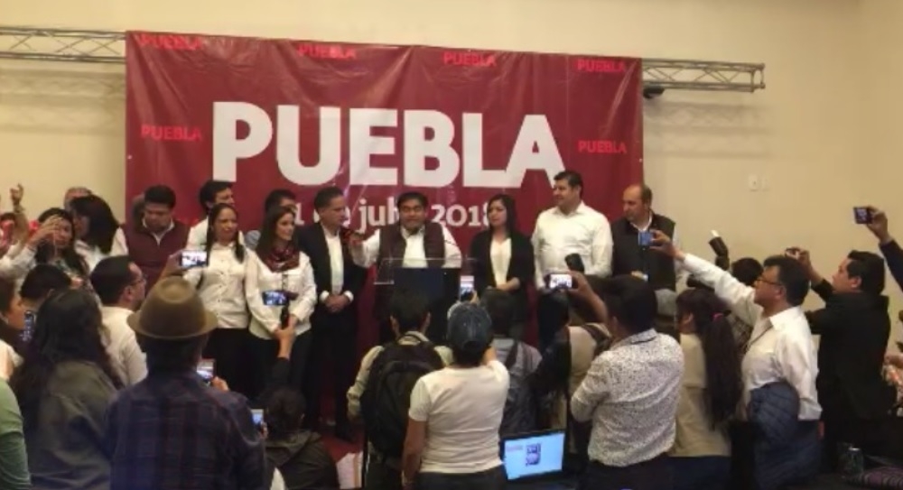 Miguel Barbosa también se dice ganador de Casa Puebla