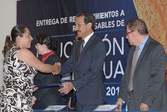 BUAP: Esparza Ortiz integra Red Institucional de Educación Continua