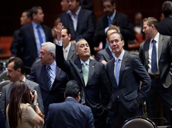 “Simulación”, el ahorro de 100 mdp por austeridad en San Lázaro: Morena