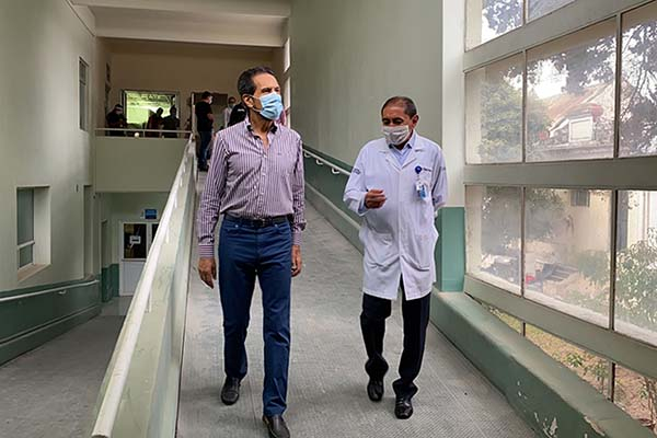 BUAP crea nueva área del HU para atender COVID