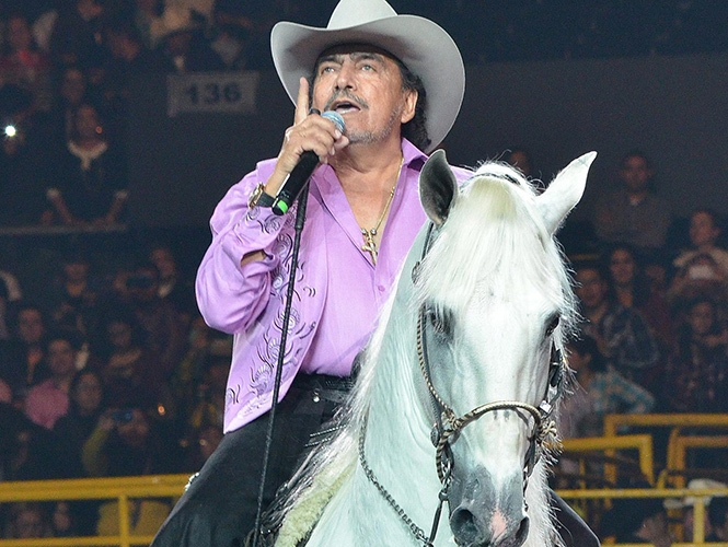 Joan Sebastian: Lanzan primer CD póstumo, Voy Pa’l Pueblo es el primer sencillo