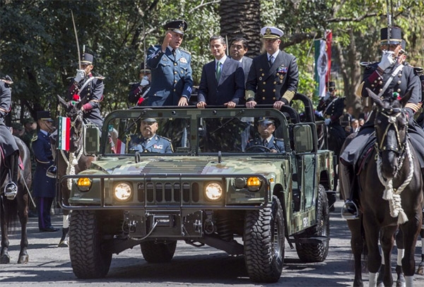 En el Ejército “somos pueblo”, afirma secretario de Defensa