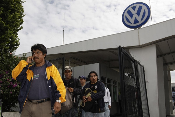 Volkswagen y Sindicato acuerdan aumento del 5% directo al salario