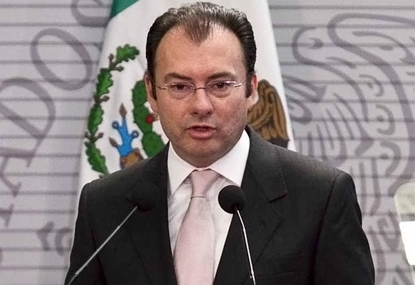 Hacienda tomará coberturas si el petróleo sigue bajando
