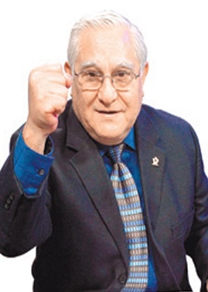 Murió Roberto Hernández Jr. cronista deportivo