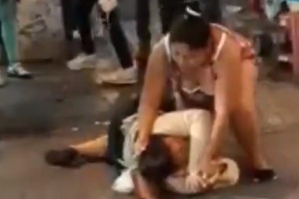 “Madrota” golpeó a sexoservidora por no pagar 100 pesos de cuota en Puebla