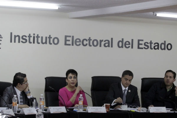 IEE contrataría escrutadores especiales para elecciones en Acajete y Cuapiaxtla