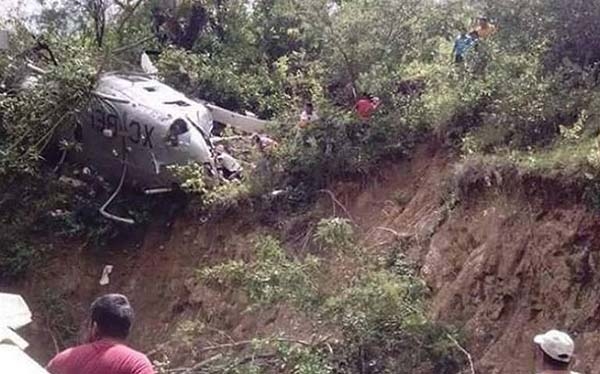 ¿Los narcos tiraron el helicóptero en Michoacán?