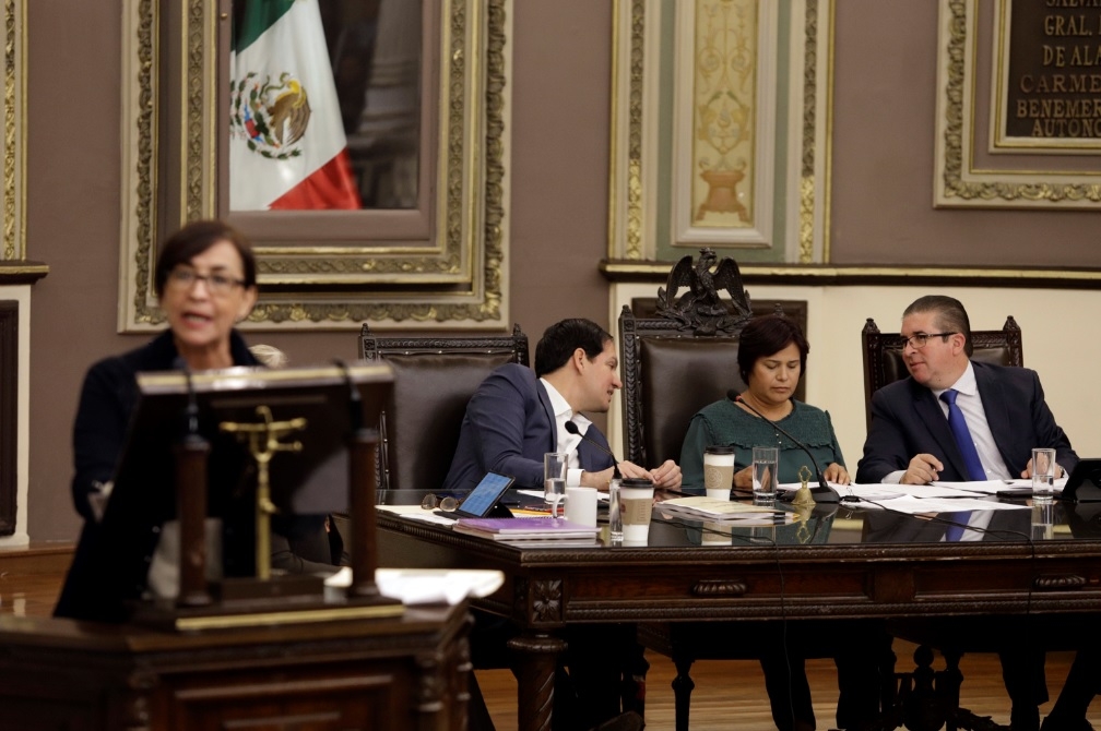 Morena bloqueó despenalización del aborto y bodas gay en Congreso de Puebla