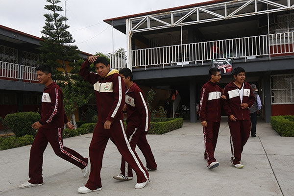 FOTOS: Regresan a clases millón y medio de alumnos en Puebla