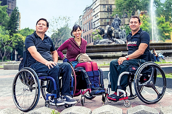 Disfruta el circuito Roma-Condesa del DF ¡En silla de ruedas!
