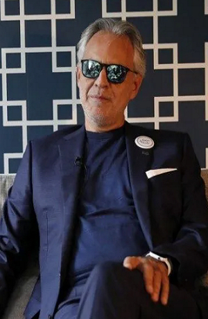 Andrea Bocelli donó plasma para combatir el coronavirus