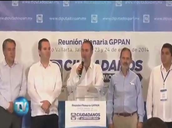 Madero reprueba a panistas por fiesta con teiboleras