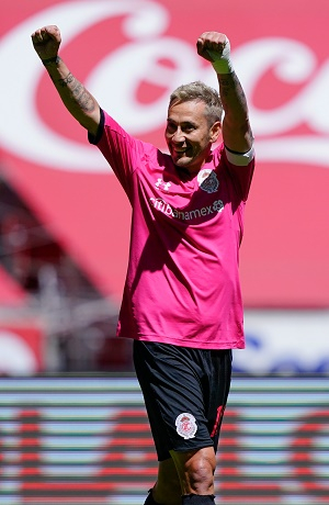 Toluca, de la mano de Sambueza, se impuso 2-0 a Xolos