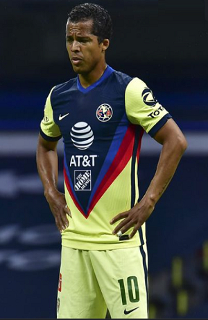 Giovani dos Santos es buscado por el Zaragoza en España