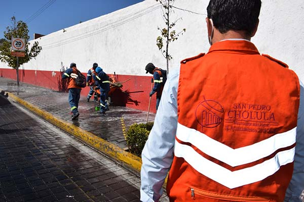 Gobierno de San Pedro Cholula mejora condiciones educativas en juntas auxiliares