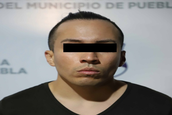 SSC Puebla detiene a multiasaltante de transporte público y negocios