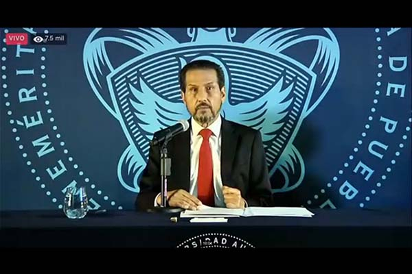 Tercer informe de Esparza Ortiz, el de mayor audiencia en la historia de la BUAP
